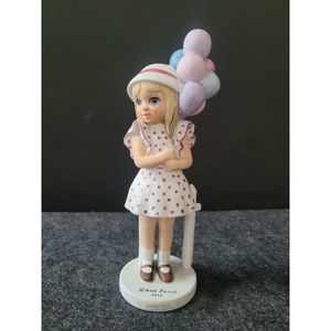 Vintage Margaret Keane Big Eyed Girl MDH 1976 Balloon Girl Figurine Japan